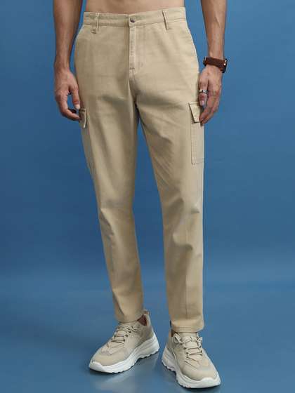 HIGHLANDER Men
                        Regular Fit Cargo Trousers