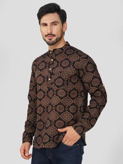 Vastraa Fusion Printed Cotton Short Kurta