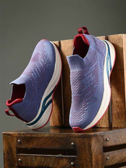 HRX by Hrithik Roshan Women Mesh Walking Shoes