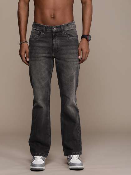 The Roadster Life
                          Co. Men Bootcut Light Fade Stretchable
                          Mid-Rise Jeans