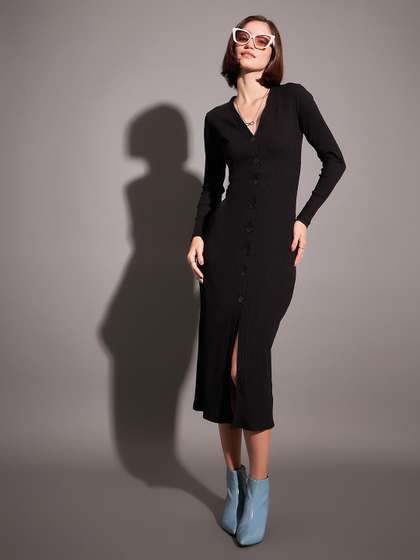 SASSAFRAS Black
                          Ribbed Sheath Midi Dress