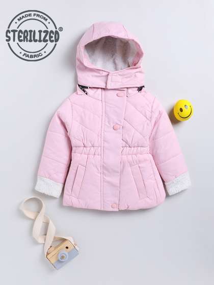 Moms Love Girls
                    Lightweight Hooded Padded Jacket