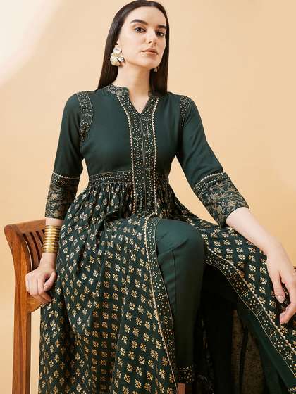 all about you Printed Kurta with Trouser