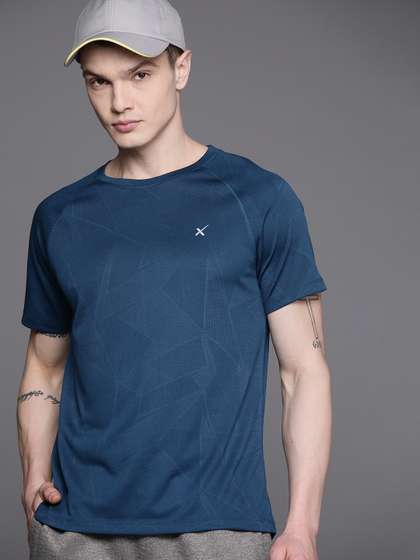 HRX by Hrithik
                        Roshan Men Raglan Sleeves Rapid-Dry Sports
                        T-shirt
