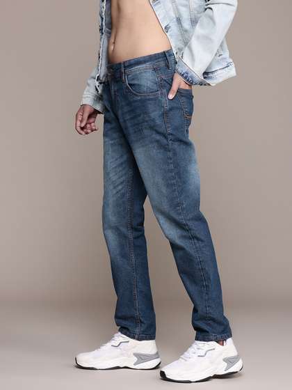 The Roadster
                        Lifestyle Co. Men Tapered Fit Light Fade
                        Stretchable Jeans