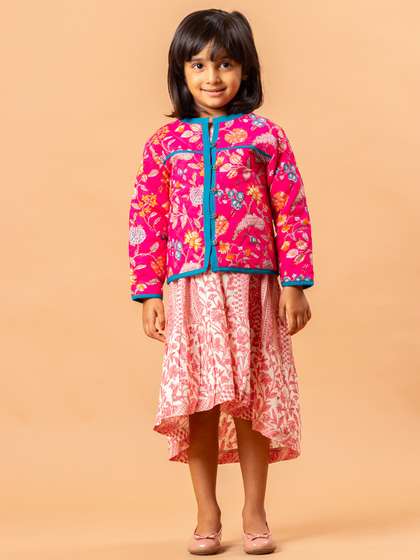 Sangria Girls Floral
                    Printed Long Sleeve Lightweight Pure Cotton Quilted
                    Jacket