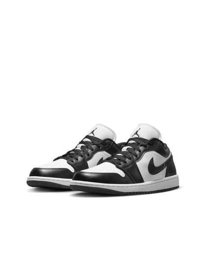 Nike Women Air
                        Jordan 1 Low Sneakers