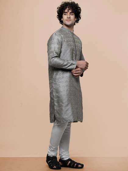MAAHI FABS Thread Work Straight Kurta
