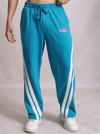 HIGHLANDER Men
                        Mid-Rise Relaxed-Fit Track Pant