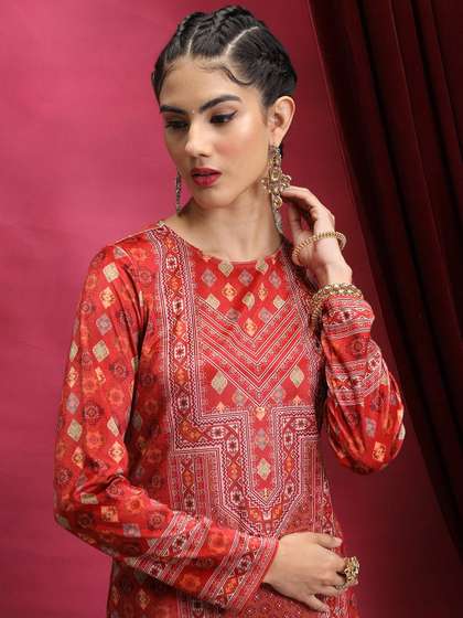 Vishudh Red Ethnic Motifs Printed Neck Straight Kurta