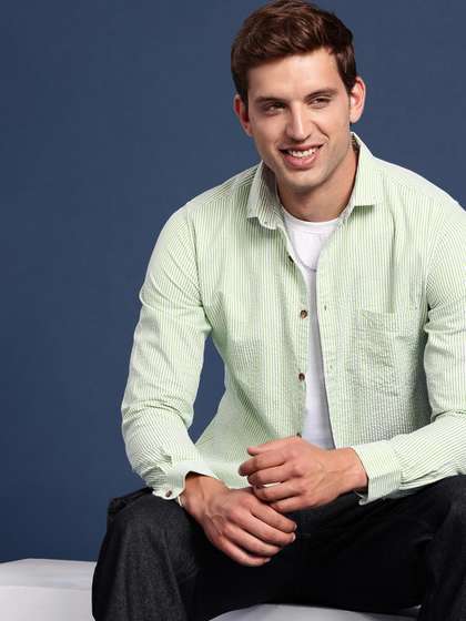 Mast & Harbour
                          Men Striped Casual Shirt