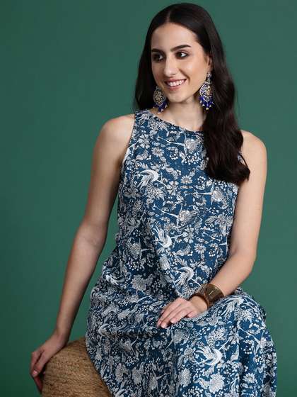 Sangria Floral Printed Sleeveless Fusion Kurta Set