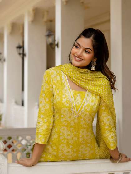 Anouk Floral Yoke Design Pure Cotton Straight Kurta With Patiala & Dupatta