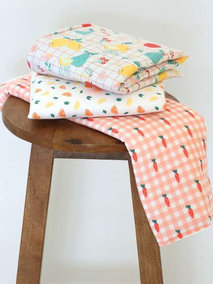 TIDY SLEEP Pack Of 3
                    Printed Cotton Diaper Changing Mats