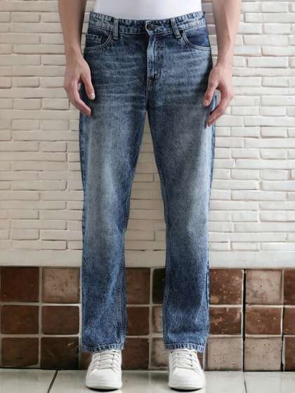 Bene Kleed Men Blue
                        heavy washed Relaxed Fit Jeans