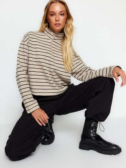 Trendyol Striped
                        High Neck Pullover Sweatshirt