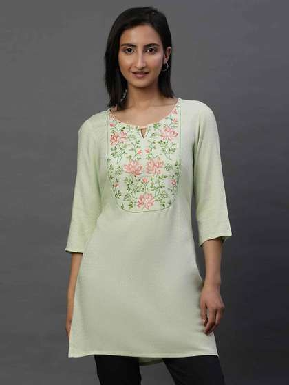 AURELIA Floral Embroidered Keyhole Neck Straight Kurti