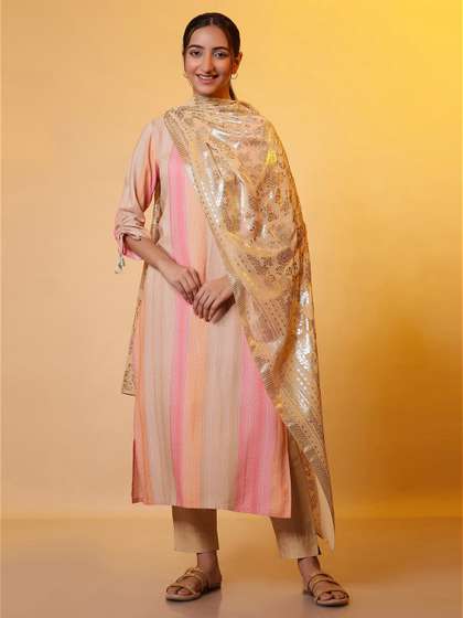 AURELIA Floral
                        Printed Dupatta