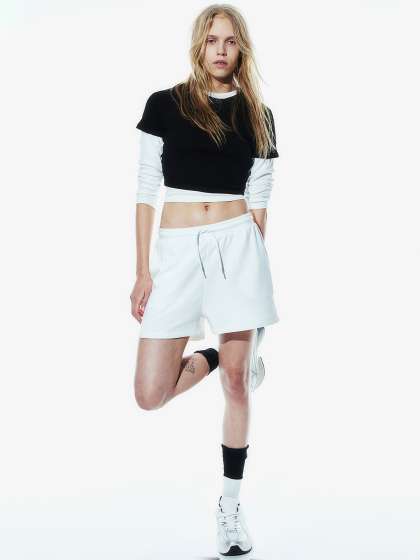 H&M Cropped T-Shirt