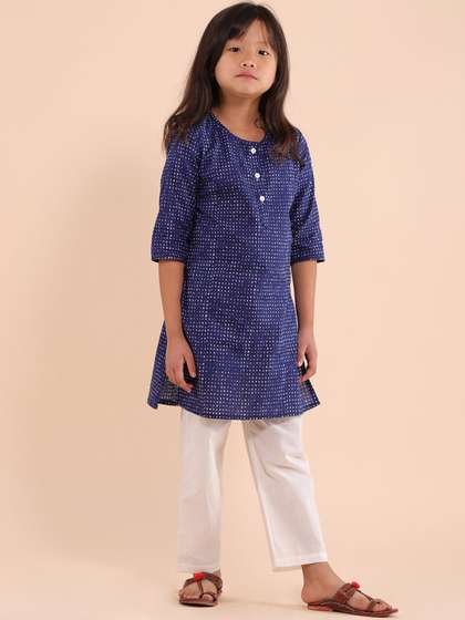 Sangria Girls Blue Polka
                    Dots Printed Regular Pure Cotton Kurta with
                    Trousers
