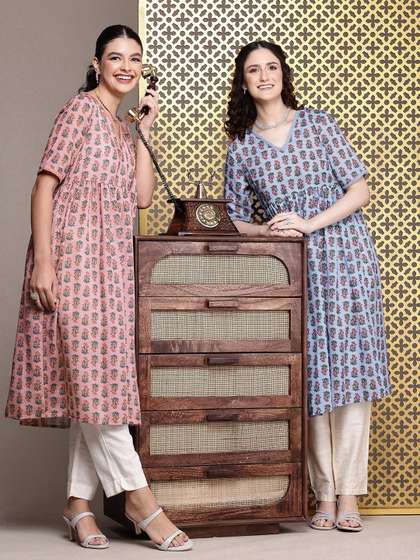 House of Pataudi Floral Printed Jashn Kurta