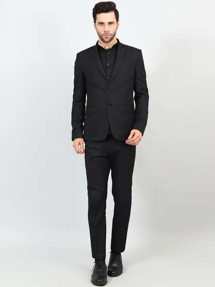 Wintage
                        Single-Breasted Three-Piece Formal Suit