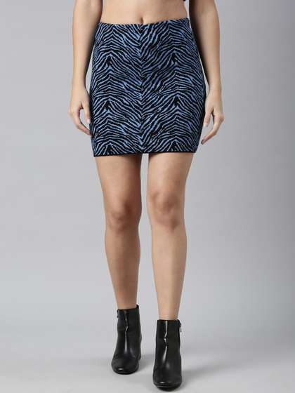 SHOWOFF Printed Mini Skirts