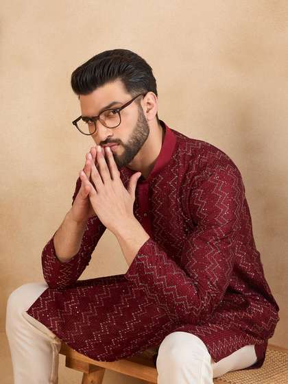 HERE&NOW Men Yoke Design Extended Sleeves Thread Work Liva Kaftan Kurta