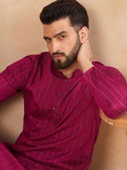HERE&NOW Men Thread Work Kurta