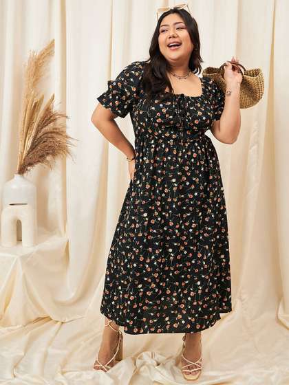 Berrylush Curve
                        Black Curve Floral Print Crepe Fit & Flare
                        Midi Dress