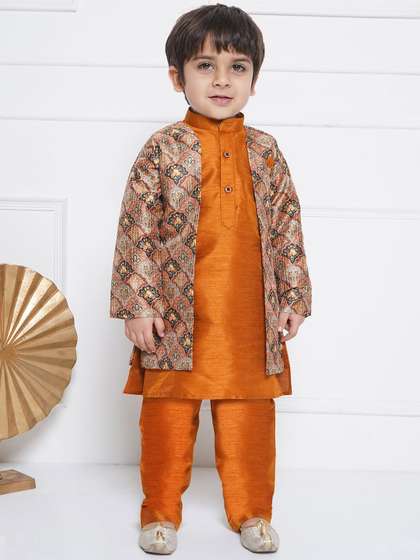 Aj DEZInES Boys
                        Floral Embroidered Mandarin Collar Straight
                        Kurta With Pyjama