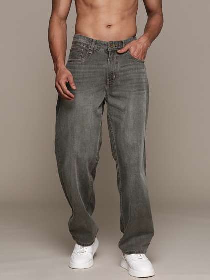 Roadster Men
                          Relaxed Fit Light Fade Stretchable Baggy
                          Jeans