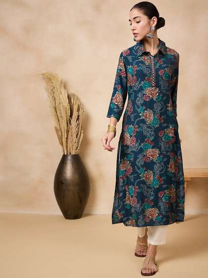 Anouk X fwd Floral Printed Mirror Work Straight Kurta