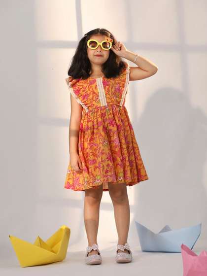 VASTRAMAY Girls Floral
                    Printed Batwing Sleeves Lace Inserts Fit & Flare
                    Dress