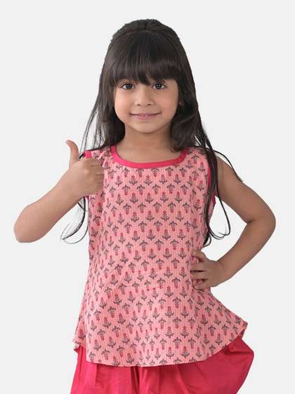 Sangria Girls Floral
                      Printed Pure Cotton Sleeveless Top