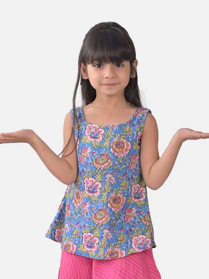 Sangria Girls Floral
                    Printed Sleeveless Pure Cotton Top