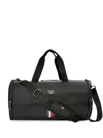 Tommy Hilfiger Medium
                      Sports or Gym Duffel Bag