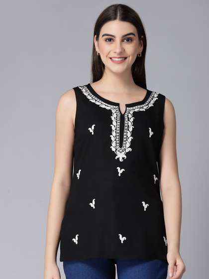 QAZMI Qazmi Laiba Kashmiri Aari Work Sleeveless Kurti