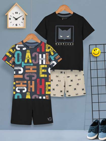 HELLCAT Boys Pack Of 2
                      Printed T-shirt with Shorts