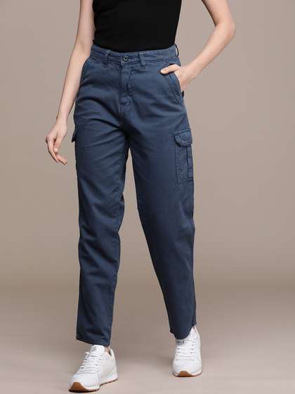 Roadster Women Slim Fit Solid Cargos Trousers