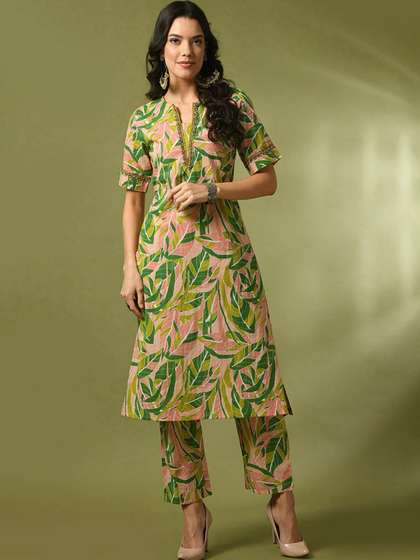 Sangria Straight Kurta & Trousers