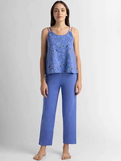 Van Heusen Floral
                        Printed Pure Cotton Night suit