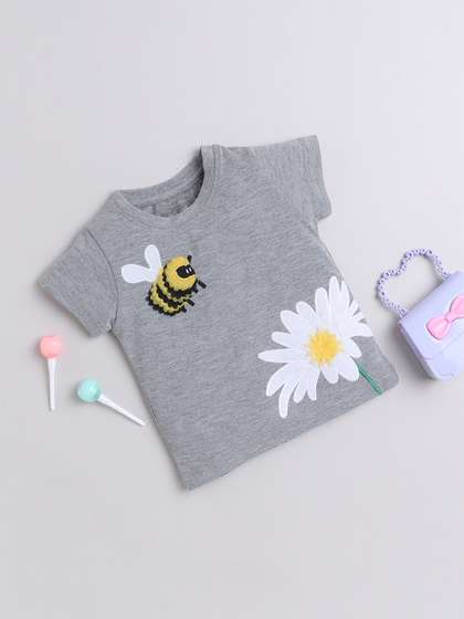 Yellow Apple Girls
                    Applique Round-Neck T-shirt