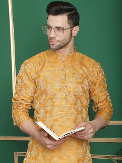 Anouk Floral Thread Work Kurta