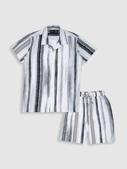 CAVIO Boys Printed Shirt
                    Collar Short Sleeves Pure Cotton Shirt with Short