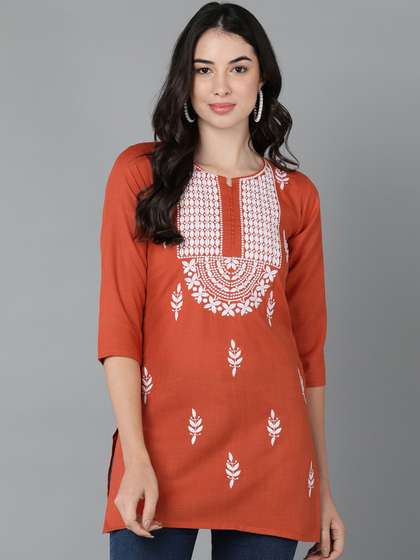 TOP N THREAD Ethnic Motifs Embroidered Round Neck Three-Quarter Sleeves Chikankari Kurti