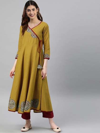 KALINI Floral Yoke
                        Design V-Neck Angrakha Kurta