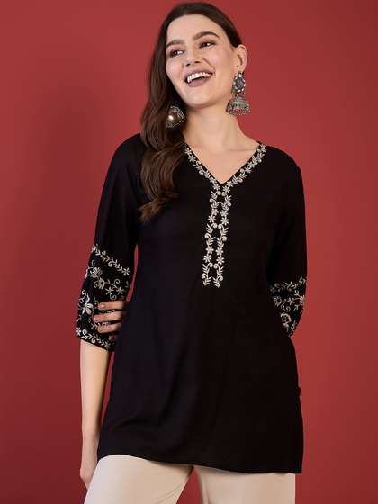 Anouk V-Neck Regular
                        Sleeves Short Kurti