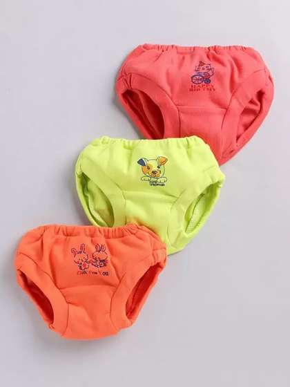 Redden Infant Girls
                      Assorted Pack Of 3 Printed Pure Cotton Briefs
