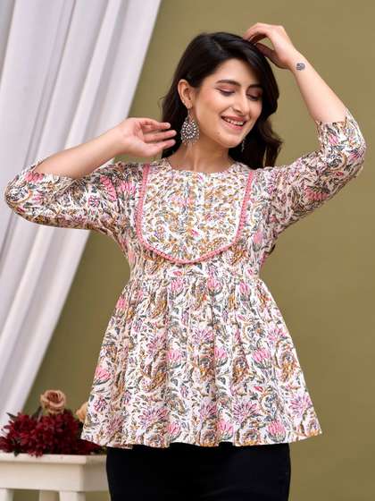 A&K Floral Print Peplum Top